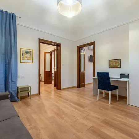 Manzoni Apartment *