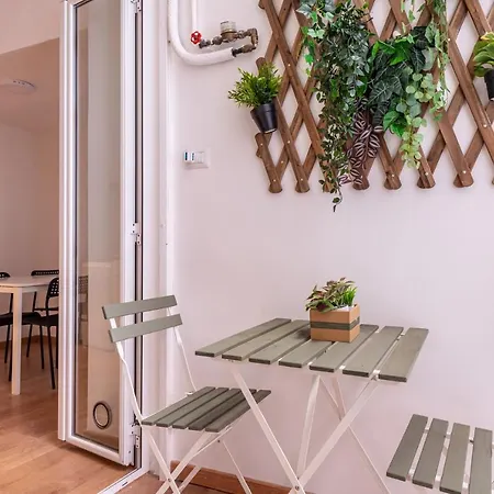Manzoni Apartment *