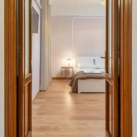Manzoni Apartment